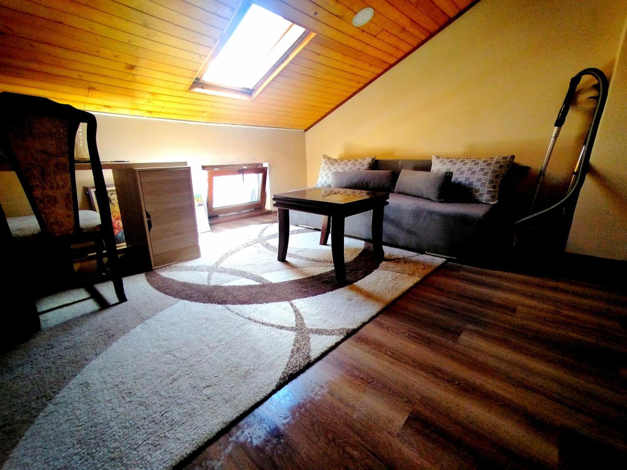 Low Budget Apartment With Breakfast #3 Varna Extérieur photo