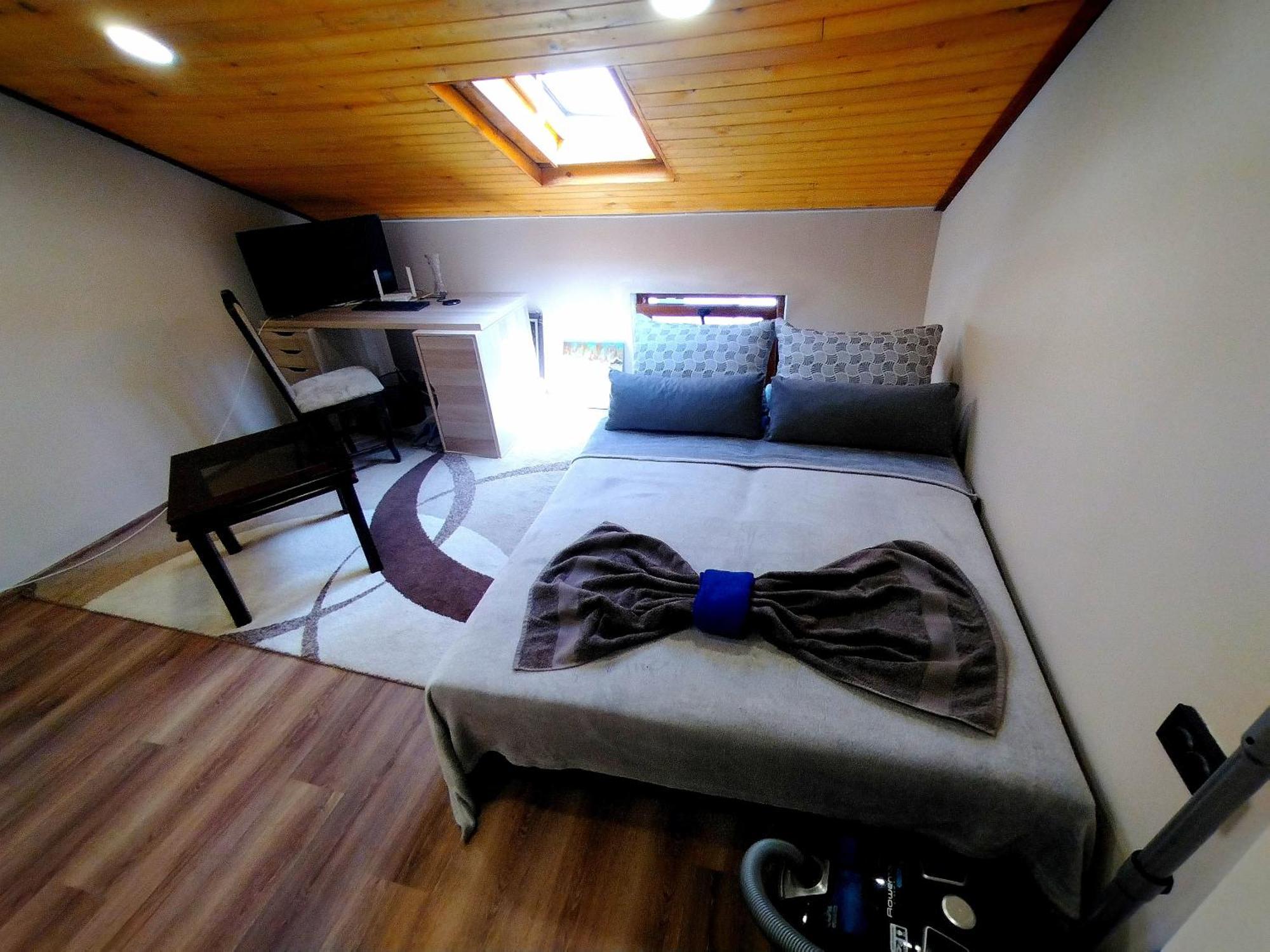 Low Budget Apartment With Breakfast #3 Varna Extérieur photo